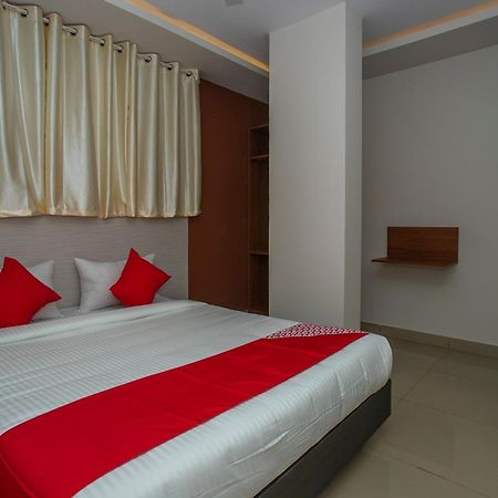 Hotel O Varcity Phi Premium Pavilion ,Above Hdfc Bank ,Near Anjaneya Temple Madiwala, Hosur Main R Bangalore Exterior foto