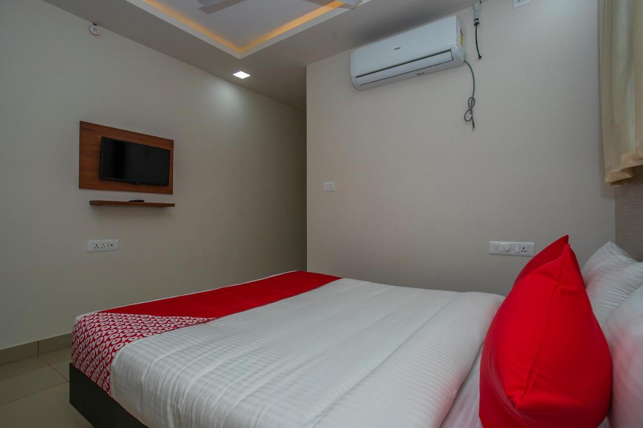 Hotel O Varcity Phi Premium Pavilion ,Above Hdfc Bank ,Near Anjaneya Temple Madiwala, Hosur Main R Bangalore Exterior foto